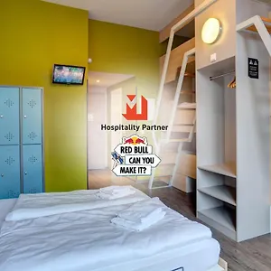 Meininger Mitte Hotell