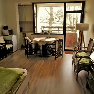 Apartamento Ruhiges Apt. Direkt Am Naherholungsgebiet Mit Seeblick, Zentrum 5min, Messe 18min 