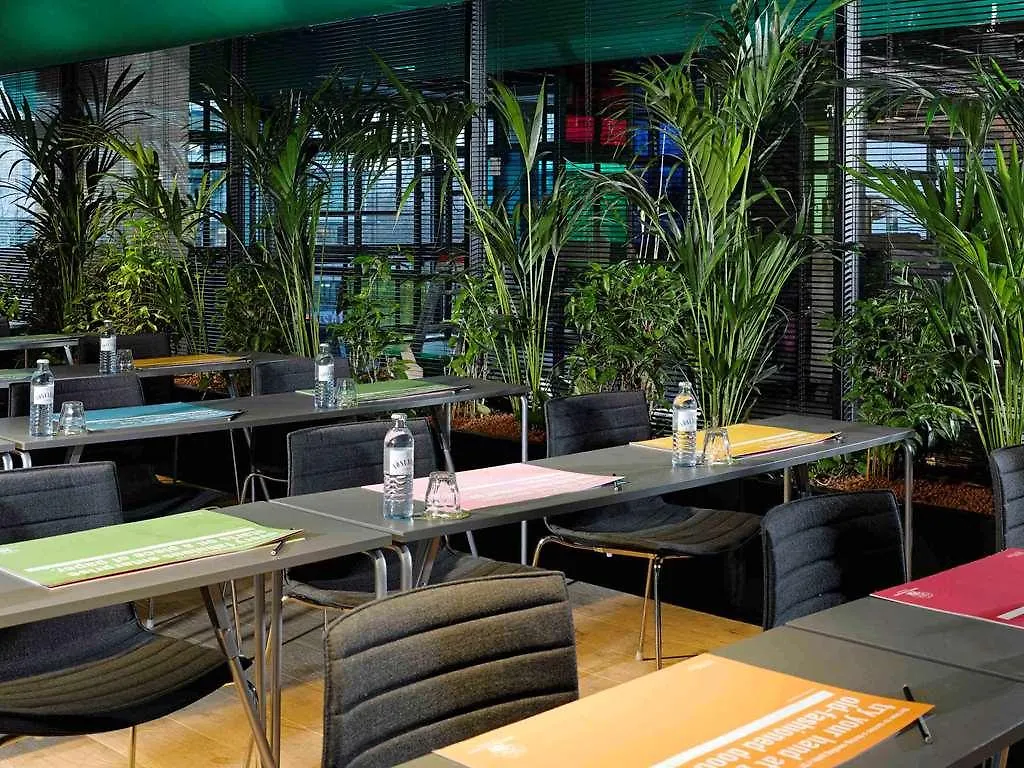 25Hours Hotel Bikini Berlin 4*,  Almanya